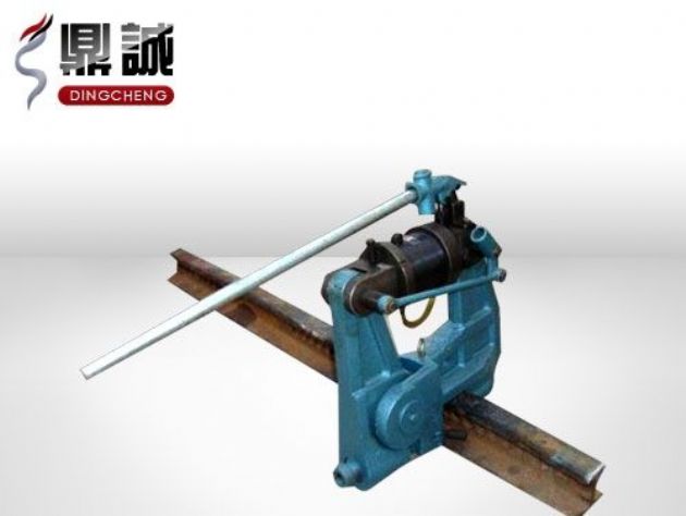 點擊查看詳細信息<br>標題：液壓鋼軌擠孔機 閱讀次數：4741